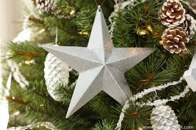 White 3D Glitter Snowflake 4"